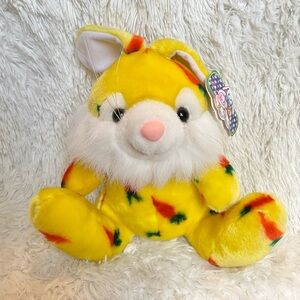Vintage w/tags KellyToy Easter Rabbit Bunny Stuffed Plush with Carrot Print 1997